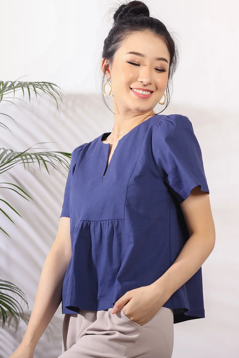 Cady Ruffle Linen Top in Navy Blue