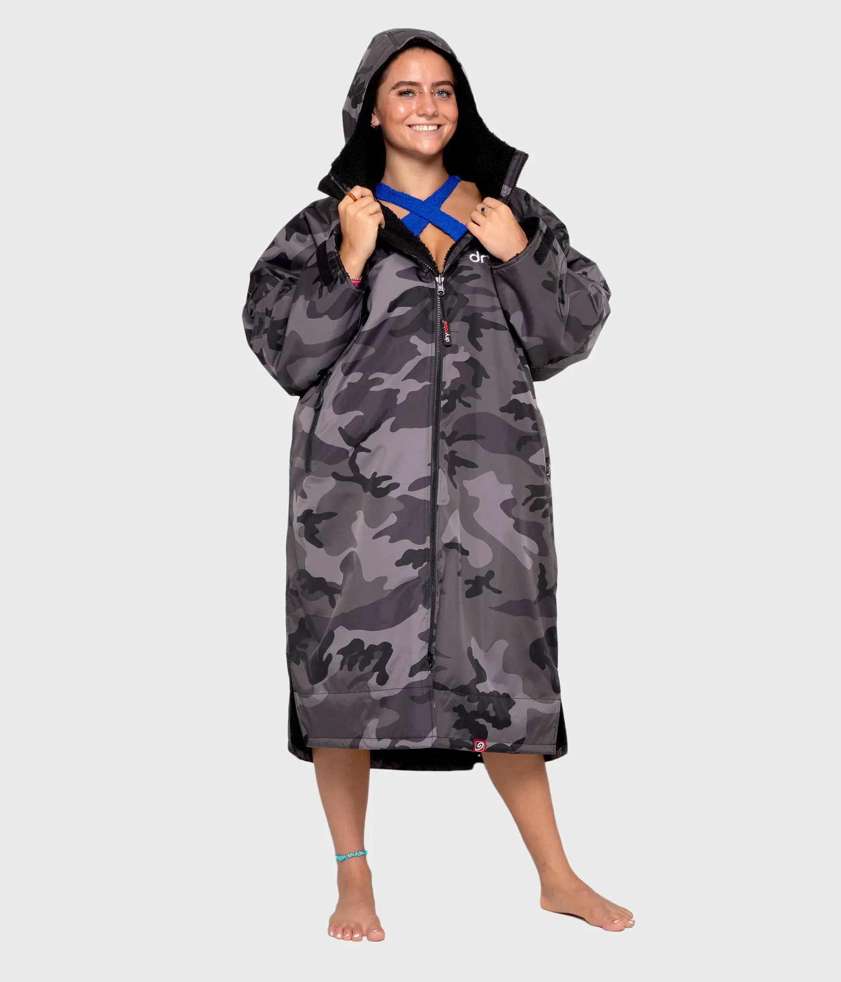 Dryrobe Advance Long Sleeve Changing Robe - Black Camo and Black