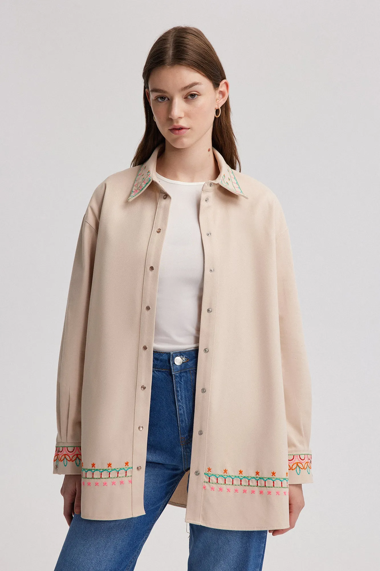 EMBROIDERED THIN GABARDINE JACKET