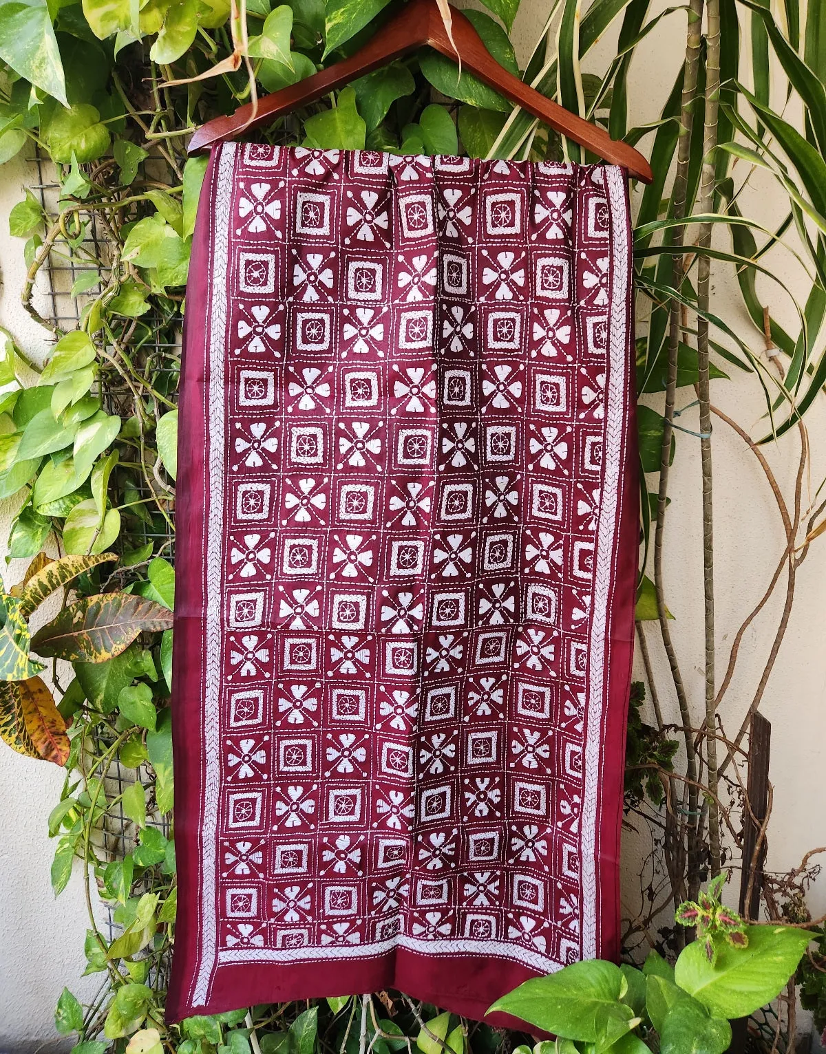 HAND EMBROIDERY STOLE