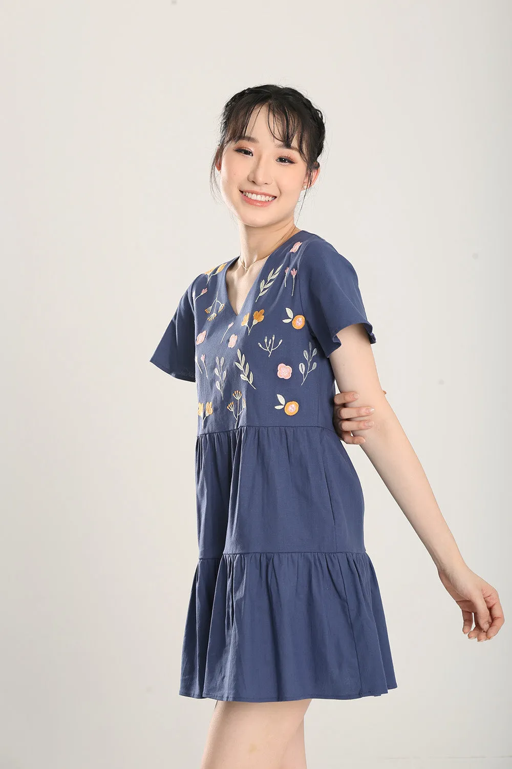 Madisyn Embroidered Denim Dress in Dark Wash