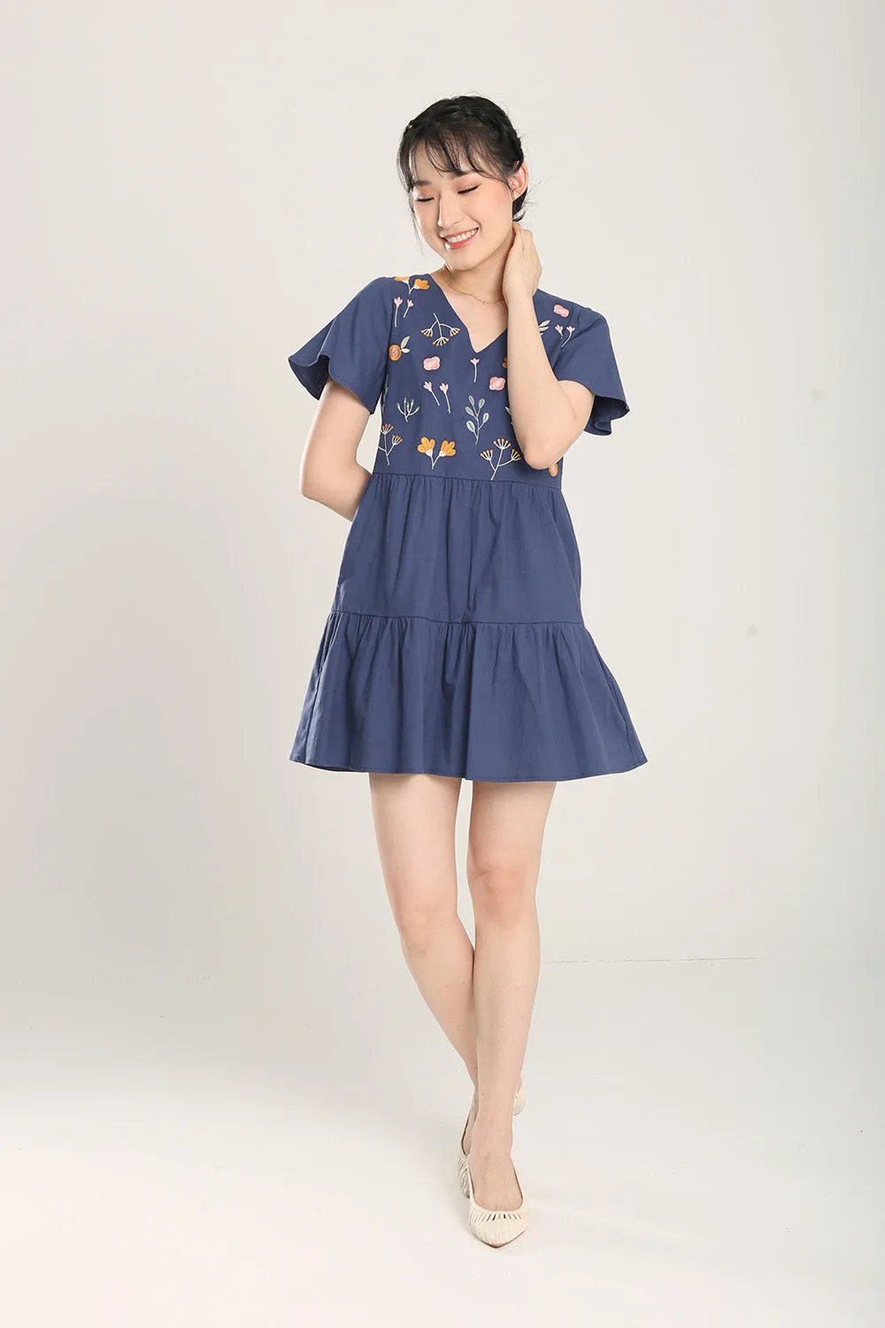 Madisyn Embroidered Denim Dress in Dark Wash