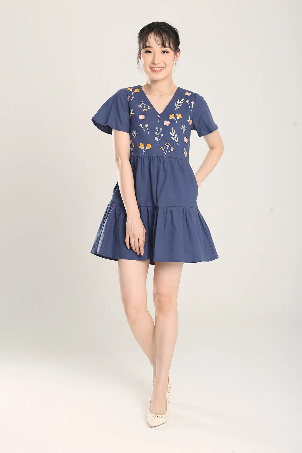 Madisyn Embroidered Denim Dress in Dark Wash