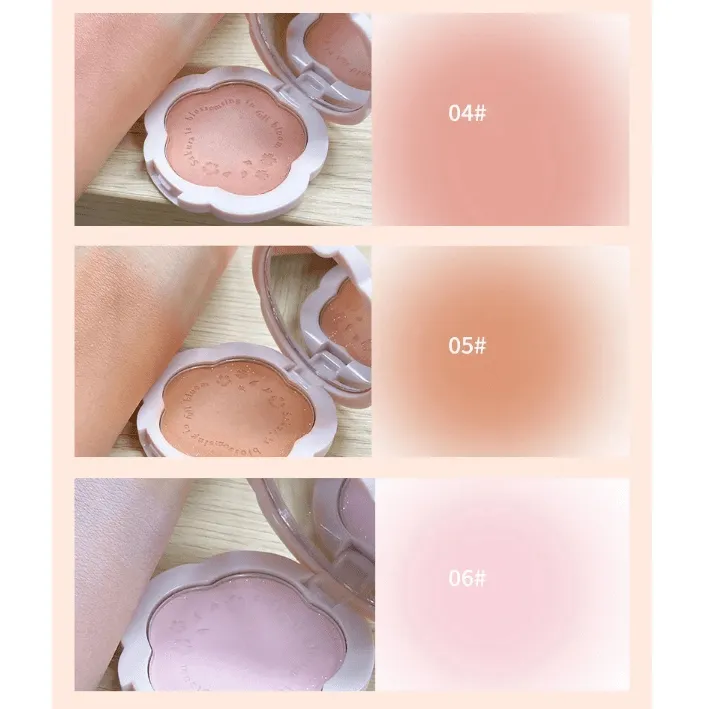 Monochrome Flower Powder Blusher