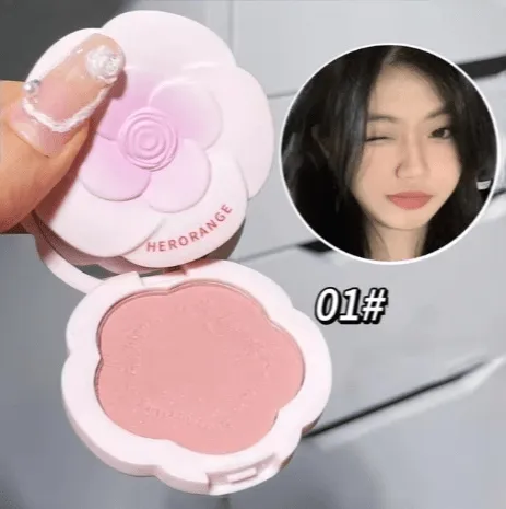 Monochrome Flower Powder Blusher